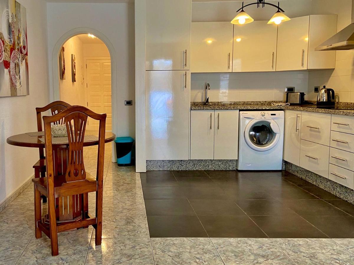 Victoria Court Modern 1 Bed Apartment Los Cristianos  Dış mekan fotoğraf